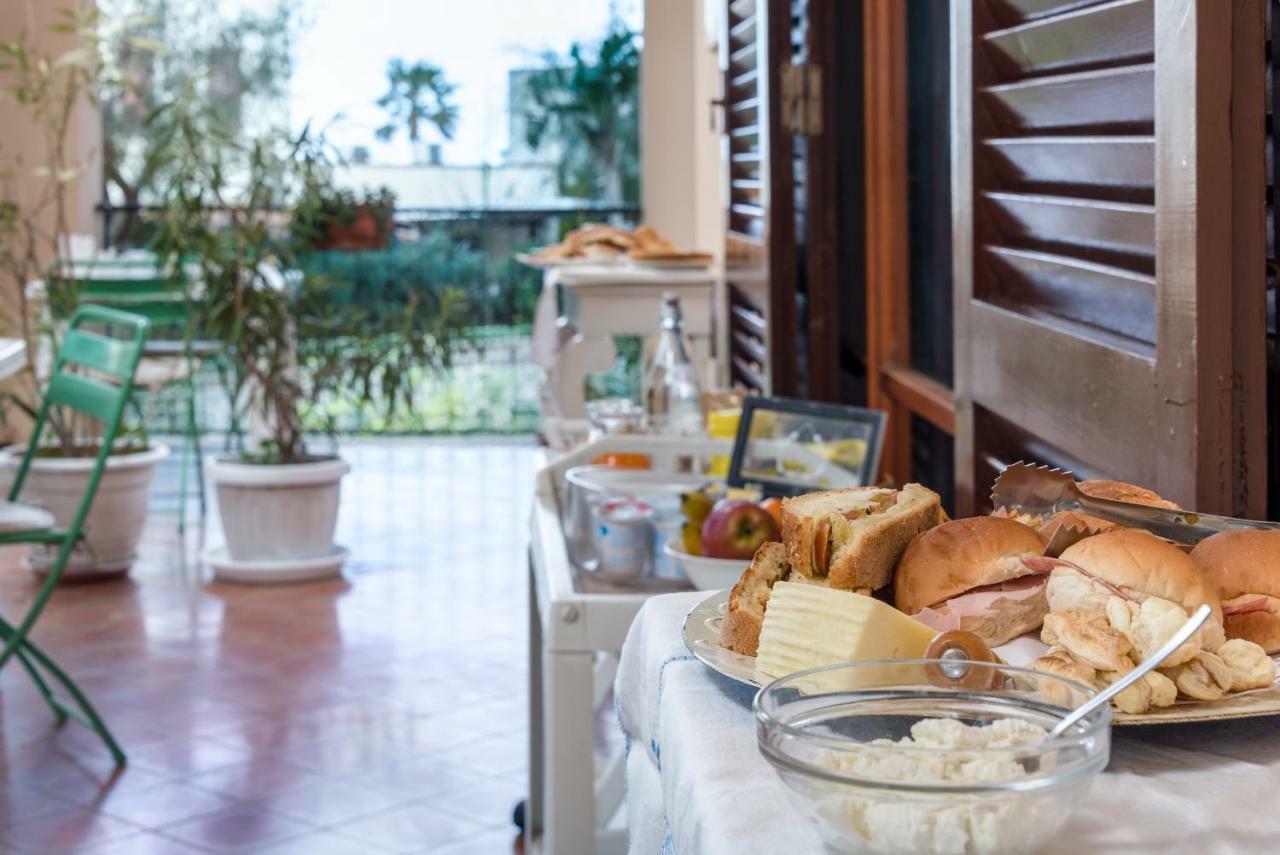 Il Carrubo Bed & Breakfast *